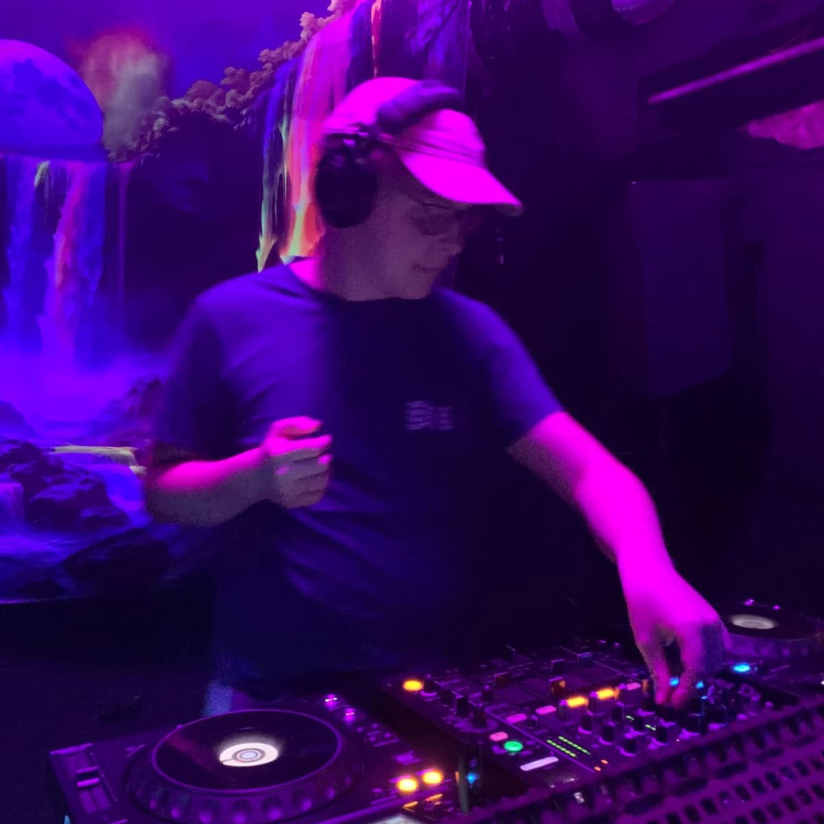 Nife profile photo